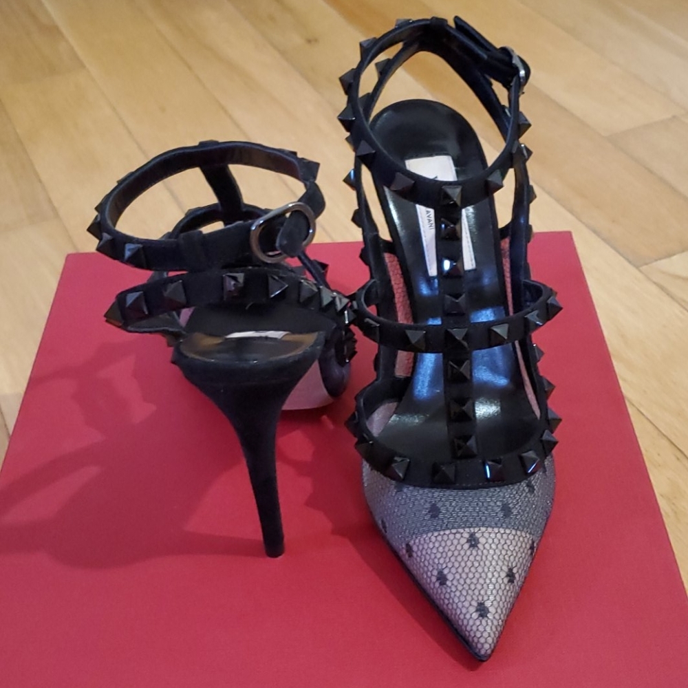 New New Valentino Garavani rockstud pointed pump